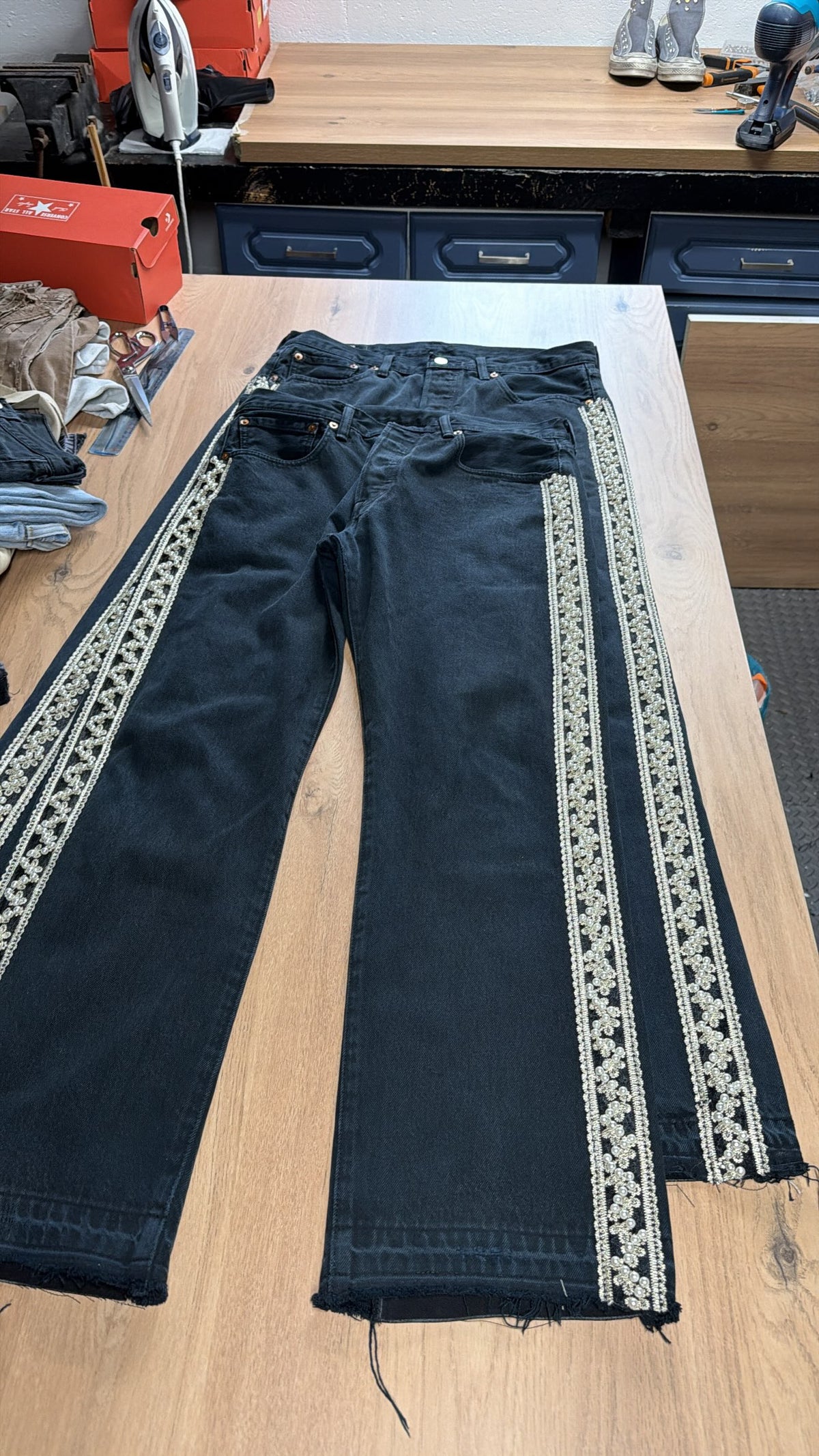 Jeans Perle Noir GÉÈM Studio